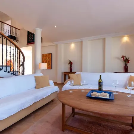 Poeta Villa Costa Adeje (Tenerife)