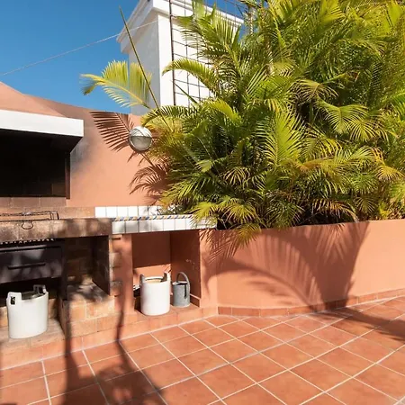 Poeta Villa