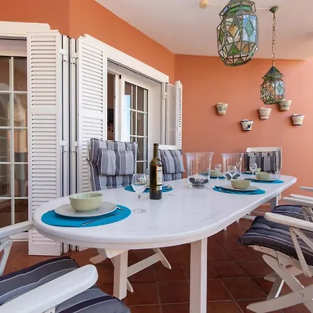 Poeta Villa Costa Adeje (Tenerife)